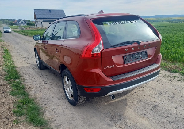 Volvo XC 60 cena 31000 przebieg: 220000, rok produkcji 2013 z Olszyna małe 497